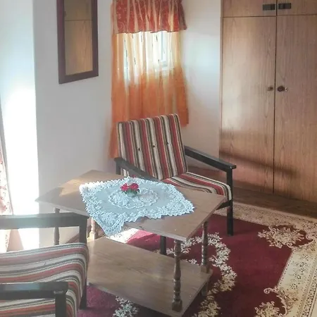 Nice In W/ Wifi And 4 Bedrooms בית נופש Fonyód
