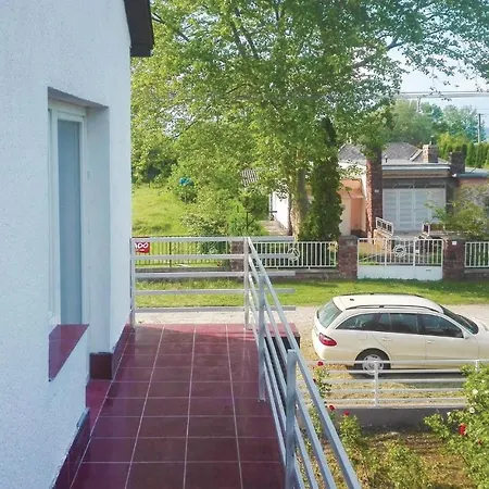 בית נופש Nice In W/ Wifi And 4 Bedrooms *