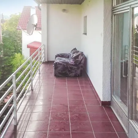 Nice In W/ Wifi And 4 Bedrooms בית נופש *