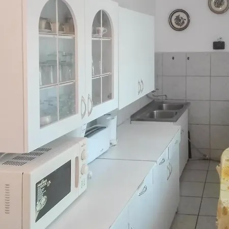 בית נופש Nice In W/ Wifi And 4 Bedrooms *
